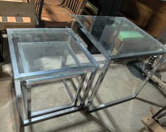 MCM nesting tables