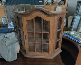 Hanging glass cabinet