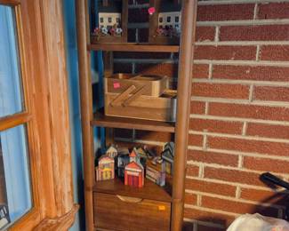 Vintage shelving unit