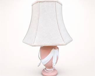 Lot 465: 1980s Blush Pink Draped-Urn Table Lamp
