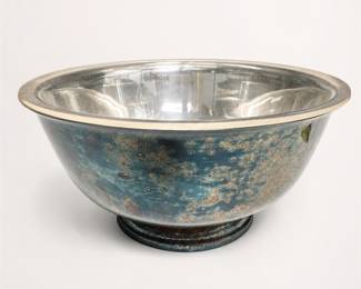 Lot 513: Gorham Silverplate Revere Bowl YC784 with Liner