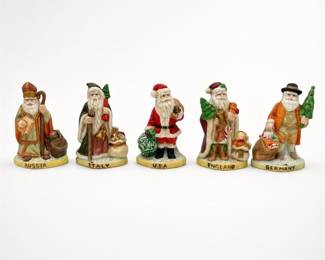Lot 460: Set of 5 Bisque Santas of the World Figurines