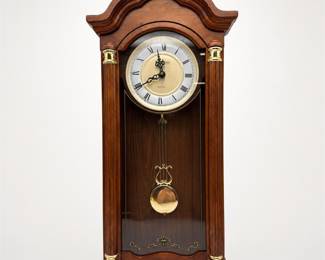 Lot 626: Westminster Quartz Pendulum Wall Clock