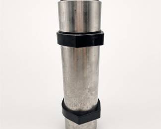 Lot 601B: Gott Stainless Steel Vacuum Bottle with Cup Lid