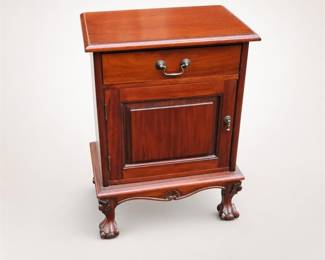 Lot 4: Chippendale-Style Mahogany Nightstand