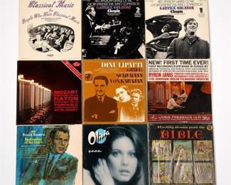 Lot 475: Vinyl LP Lot with Fleetwood Mac, Sinatra & Jerry Lee Lewis