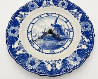 Lot 641: Delfts Holland Blue Windmill Plate Wall Clock