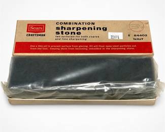 Lot 541: Sears Craftsman No. 64402 Combination Sharpening Stone