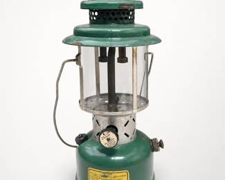 Lot 586B: Coleman Sunshine of the Night Double-Mantle Gas Lantern