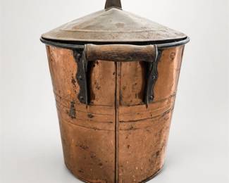 Lot 032: Antique Copper Pot with Bail Handle and Peaked Tin Lid