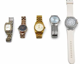 Lot 821A: 5 Wristwatches: Invicta, Kenneth Cole, Perry Ellis & More