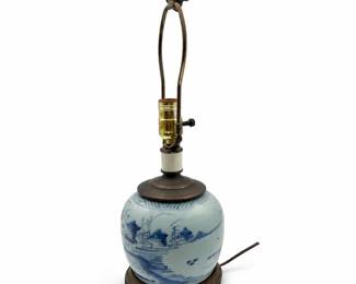 Lot 800: Chinese Blue & White Ginger Jar Table Lamp
