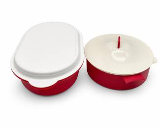 Lot 839: 2-Piece Red Plastic Microwave Cookware Set