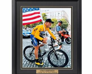 Lot 768: Framed Lance Armstrong Tour de France Print