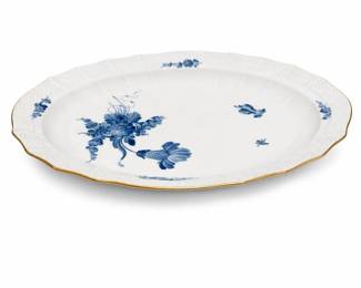 Lot 803: Royal Copenhagen Blue Flowers Braided Oval Platter