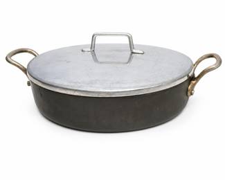 Lot 807: Magnalite GHC 12-Inch Aluminum Roaster with Lid