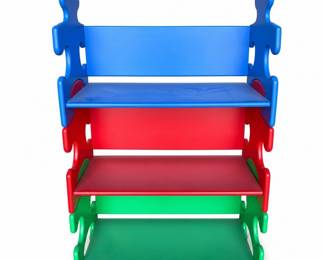 Lot 0674: 3 Nesting Puzzle-Piece Children's Benches