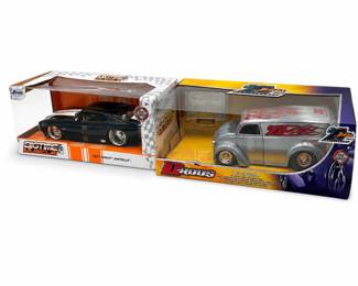 Lot 822: 2 Jada 1:24 Die-Cast Cars: 1971 Chevelle & Div Cruizer