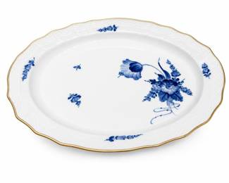 Lot 802: Royal Copenhagen Blue Flower Curved Oval Platter 1556