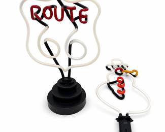 Lot 0910: AdVantage Interchangeable Neon Sculpture Set with Base