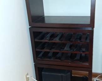 WINE HOLDER