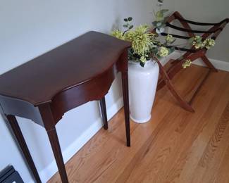 SIDE TABLES