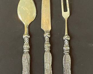Silea Tassel Cheese Serving Set