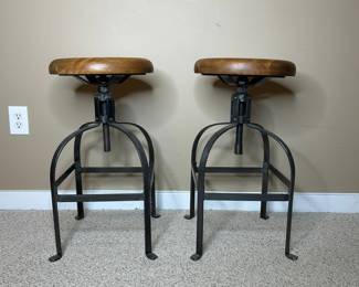 Industrial Style Adjustable Height Stool