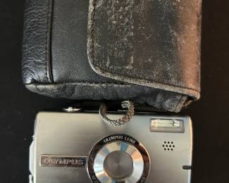 Olympus SP-700 Digital Camera