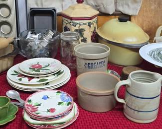Vintage Kitchen Items 