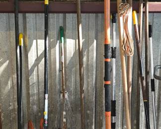 Yard Tools 