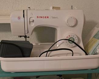 Singer Talent Sewing Machine 