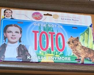 ToTo Sign