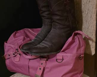 Air Mattress  - Cowboy Boots 