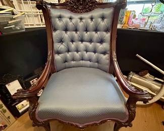 Victorian-Style Tufted Wingback Accent Chair