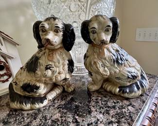 Pair of Vintage Ceramic Spaniel Dogs