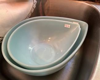 Vtg Bowls 