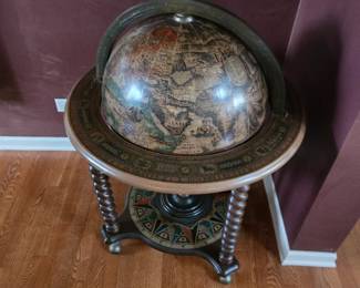 Beautiful globe bar