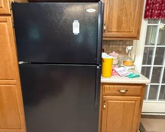 Whirlpool 21 cu.ft. Fridge