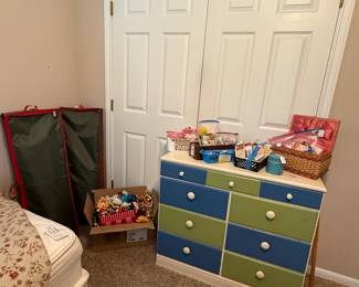 Small dresser