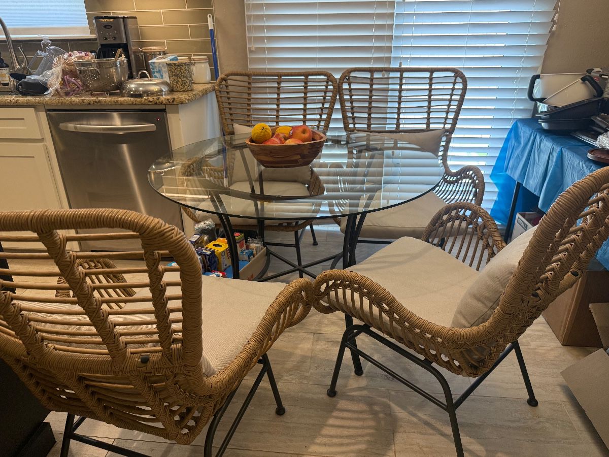 dinette set with glass table. Can you used as an outside patio set