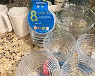 custard cups, coffee mugs