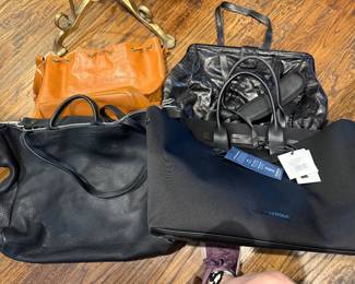 troubadour rambler tote