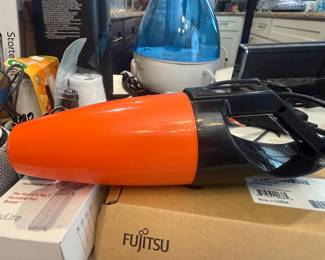 car hand vac