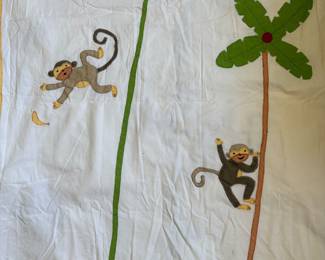 Climbing Monkeys Shower certain 