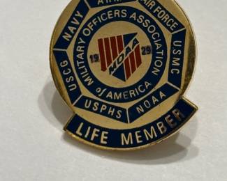 Retired Officers Association (TROA) "Life Member" lapel pin