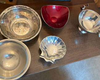 Lot 27: Decorative Metal and Glass Serving Bowls