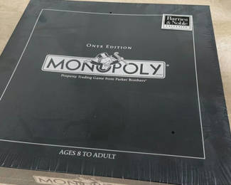 Lot 62: Monopoly Onyx Edition Board Game