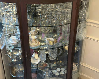 Lot 24: Cario Cabinet
