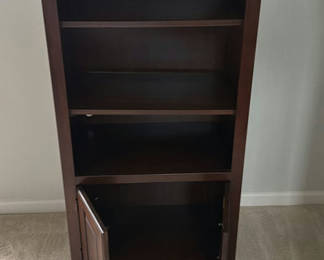 Lot 8: Wooden Bookshelf Cabinet